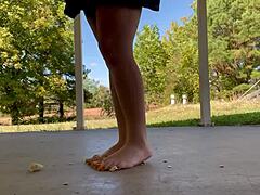 Milf's Foot Fetish Clip
