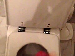 Young Guy’s Live Cam Reveal