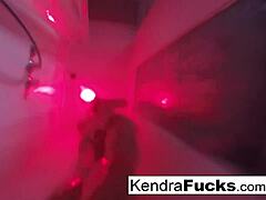 KENDRA'S SHOWER SOLO STUNS