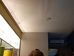 Voyeur’s Amateur Pussy Thrill