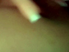 Petite amateur's steamy solo moment unveiled