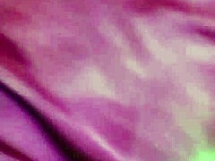 Amateur Selfie Turns Into Raw Bedroom Action