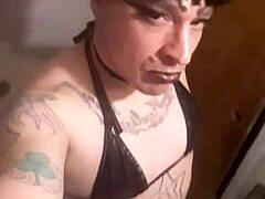 Sissy Tease Turns Heads