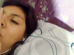 Girlfriend's raw creampie display