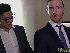 Gay Hunk’s Sizzling Seduction