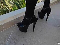 Latina's intense balcony action