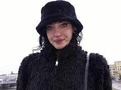 German Goth Girl’s Rough Rimjob Squirt At Casting