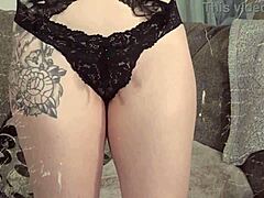 Scarlett Maes' pantie game on point