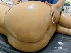 Sensual massage for curvy beauty