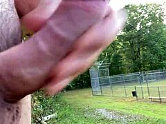 Crazy clit rub for one