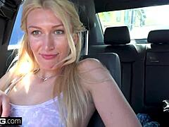 MILF Angelina Bonnet exposes herself