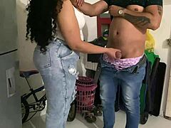 Venezuelan Mall Bang
