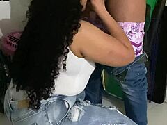 Venezuelan Mall Bang