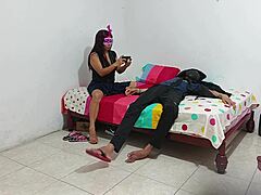 Cuckold Leaves Masturbating