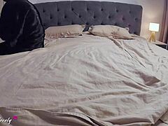 Guy Fucks Hotel Whore