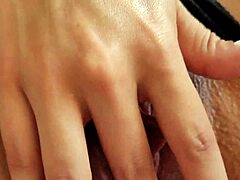 Step Sister Kinky Rub