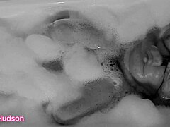 Kity Hudson's Relentless Bath Toy Orgasm