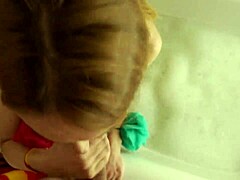 Milf’s subtle bathroom invite for a quick suck