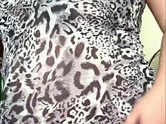 my pregnant arab wife’s hairy pussy turns me on