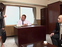 Slim Japanese office girl’s teasing double creampie