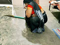 indian desi maid gets rough pounding with audio