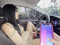 Cachonda May Hernandez masturbates publicly in car