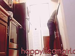 Girl Ignores You While Cleaning Kitchen in Giantess Webcam Clip