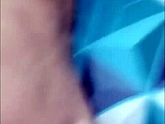 Bokep Indonesia Tante Sange Saat Suaminya Kerja di Sawah