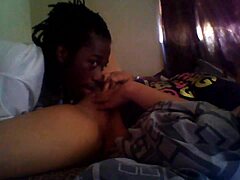 Eating that juicy pink pussy real good