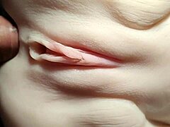 Wow, Check These Crisp Close-Ups of Wild Fucking! 😍
