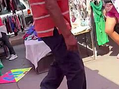 Damn, culona looks hot in jeans at Mexico tianguis! 😍