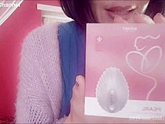 Chantal's wild squirt with her new toy! 😍