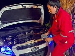 Pregnant mechanic trades sensual blowjob and wet riding for boss payment outdoors