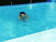 kittydj displays her sensuality in reverse motion