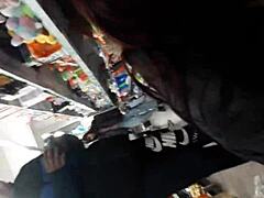 flaca culona gets big ass cumshot