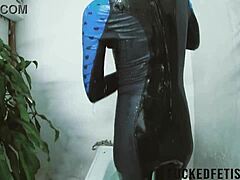Skinny Sattira dives into underwater bathtub fun in spandex, looking sexy as ever
