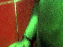 Watching a classmate's photo while relaxing quietly.