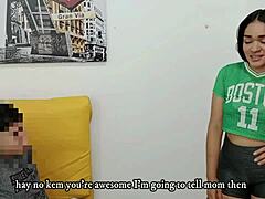 Hermanastra latina colombiana de gran culo hace mamada a gran polla!