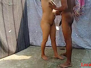 Pink Saree Bengali Bhabi’s Holi Sex Video