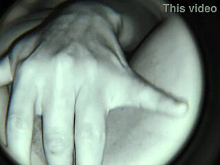 MILF's sultry foot hand delight