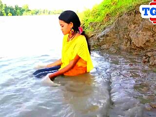 XXX BANGLA’S HOT DIGITAL VADAIMA!
