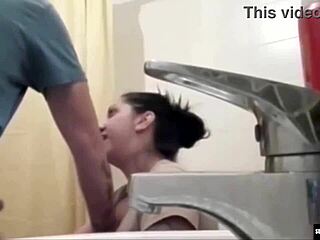 SEXY SHOWER THRILLS