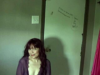 Step son Jonny hints at a mature creampie