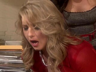 Roxy and Sunny’s Office Heat