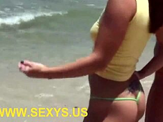 Stunning Hawaiian Beauty Awaits