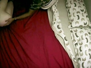 Spicy Days with Seller's Wife