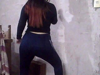 Bailando’s Alluring Dance Moves In Stunning HD720