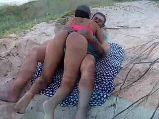 Oral By The Sea With Indian Diva Sumaya