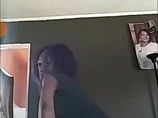 slim milf’s teasing twerk in ghetto style