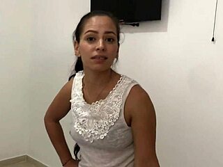 teen's steamy stepmom fling
